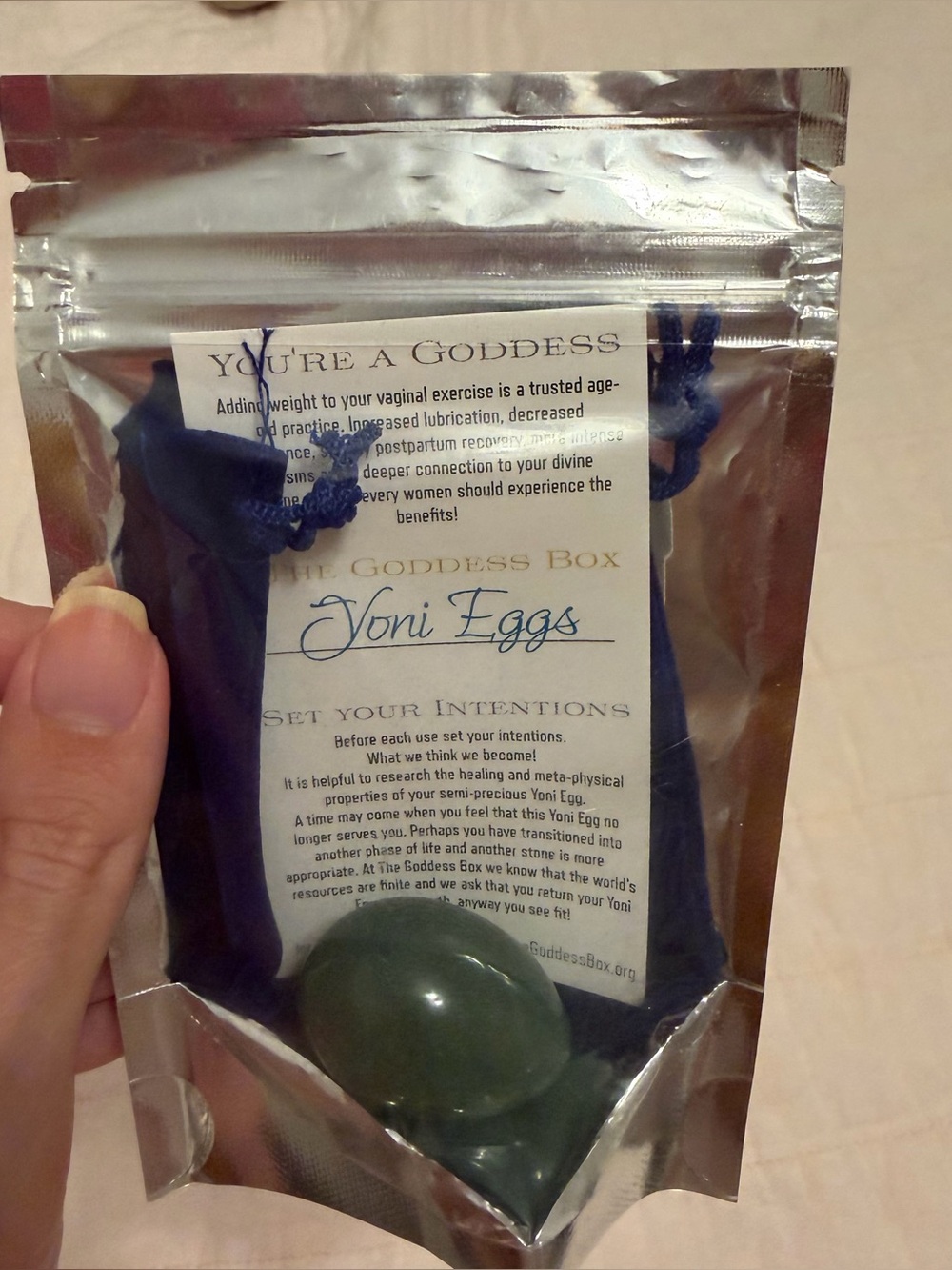 New The Goddess Box Green Aventurine Yoni Egg